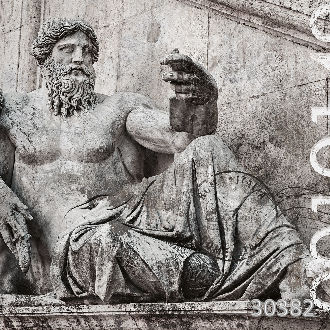 Коллаж с мужской скульптурой